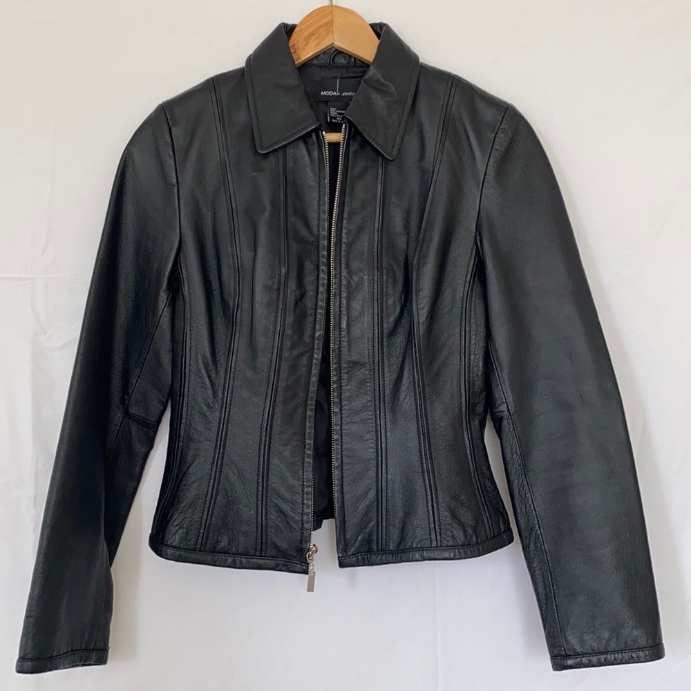 Moda International | 100% genuine leather jacket